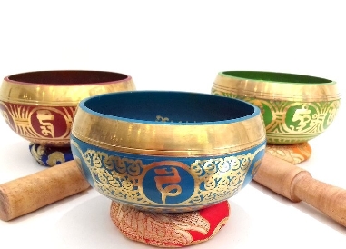 Cuenco torneado 200-250 grs. colores