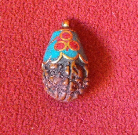 Colgante Rudraksa con esmaltado