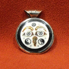 colgmet142- Colgante ojos de buda- doble dorje