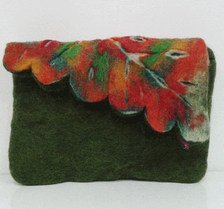 Bolsito hoja 22 cms anco, 13 cms largo