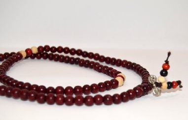 Mala de palo de rosa con dorje- calidad