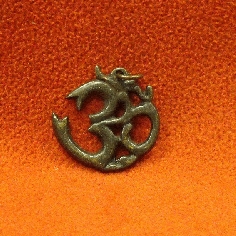 Colgmet210- Om oscuro