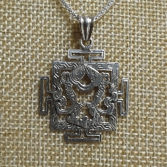 Colgante de plata "Peces de la prosperidad en Mandala" colgplat14