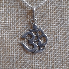 Colgante de plata "Om" colgplat25