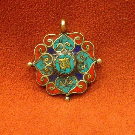 Colgmet225- Colgante mandala pedrería