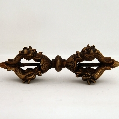 Dorje dragón mediano