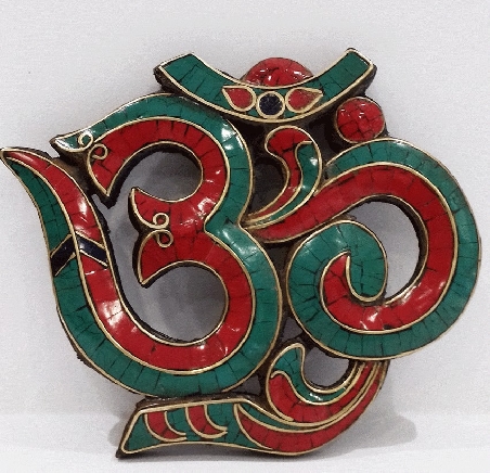 om con pedrería pequeño