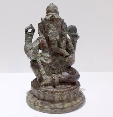 Ganesh de bronce envejecido