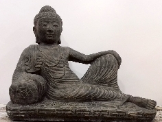 Buda recostado de piedra- 37 cms. largo