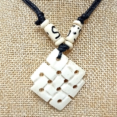 Colgante de hueso nudo infinito Colghu30 (3 unidades)