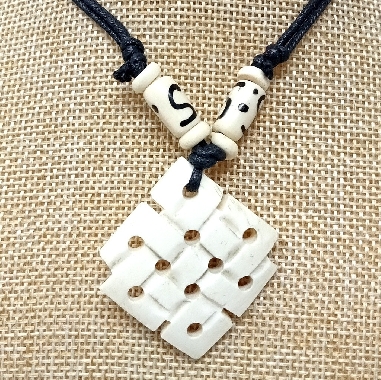 Colgante de hueso nudo infinito Colghu30 (3 unidades)