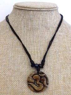 Colgante de hueso Om colghu33 (3 unidades)