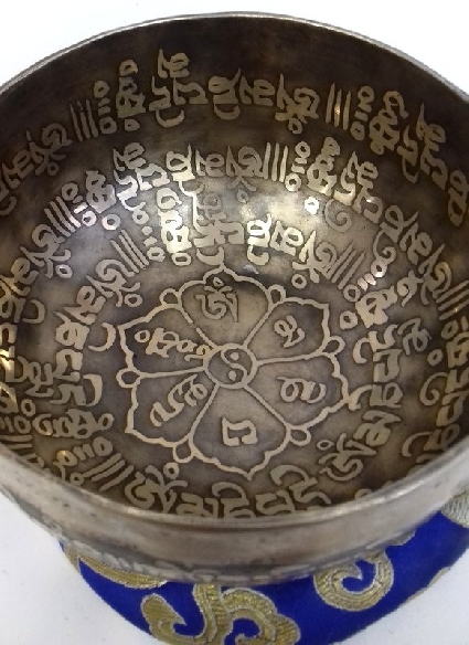 Cuenco jambati grabado 200-300 grs.