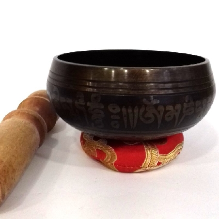 Cuenco torneado oscuro 9 cms. extra.