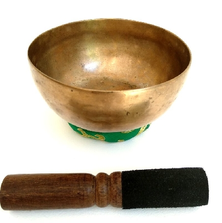 cuenco Jambati 800-1000 grs.  18 cms. diámetro