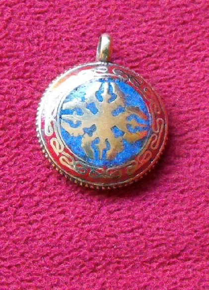 colgante-doble-dorje-pedreria