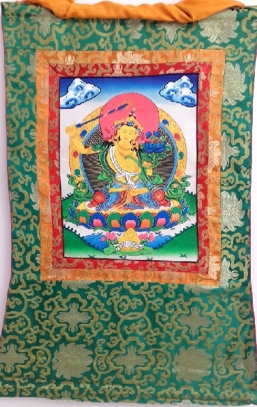 Manjushree con brocado mediano