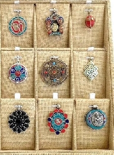 Set de 9 colgantes D-2