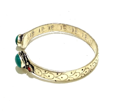 Pulsa alpaca "ojos de piedras" con piel de serpiente