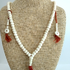 Mala de hueso natural