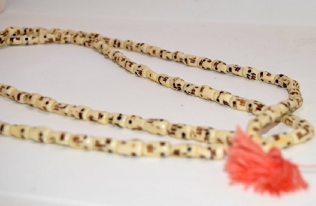 Mala de hueso de Kali Mala de hueso de Kali