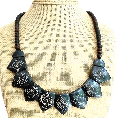 Collar de hueso Collhu16