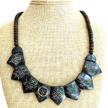 Collar de hueso Collhu16