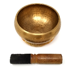 Cuenco torneado 600 grs. amartillado 2