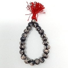 Pulsera de hueso grabado negro