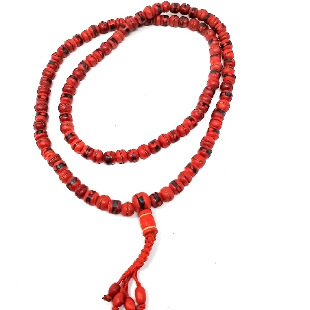 Mala hueso con pedrería rojo