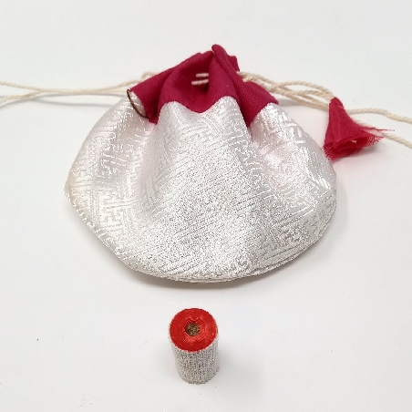 Mantra Tara blanca + bolsita de seda