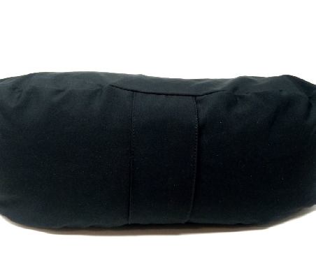 Zafu Cáscara espelta ecológica. Media luna negro.