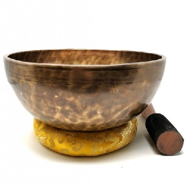 Cuenco Jhumka 23-24 cms. 1,600-1,800 Kgrs