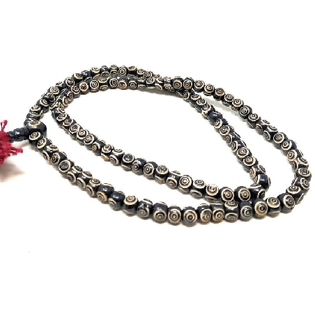 Japamala de hueso oscuro grabado