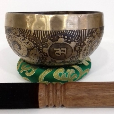 Cuenco jambati grabado 800-1000 grs. 16-18 cms. diametro