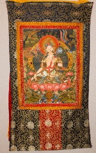 tara-blanca-con-brocado-azul-rojo-extragrande-gran-calidad