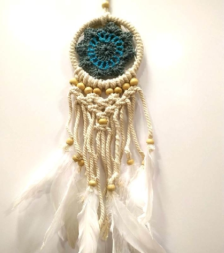 Atrapasueños macramé Mandala Apas4- 30x10 cms. Atrapasueños macramé Mandala Apas4- 30x10 cms.