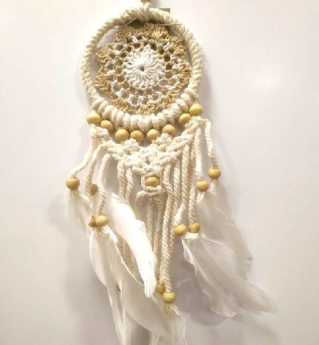 Atrapasueños macramé Mandala Apas4- 30x10 cms. Atrapasueños macramé Mandala Apas4- 30x10 cms.