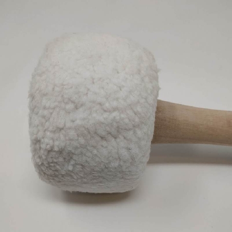 Maza de golpeo acolchada blanca 34 x 9 cms.