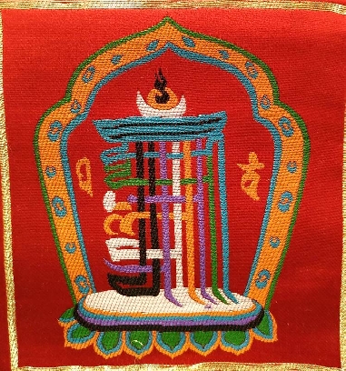 Bordado colgante con bolsillos "Signos" 73 x 20 cms.