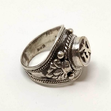 Anillo de plata "Om"