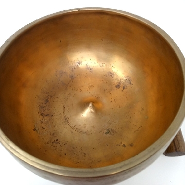 Cuenco 7 metales antiguo "Lingam"- Mus25- 18 cms.