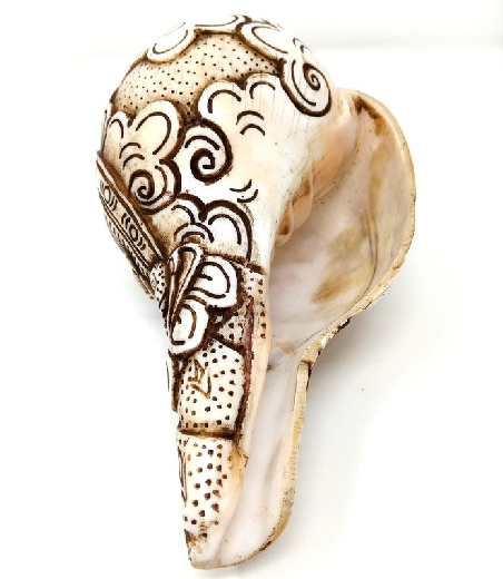 Caracola tallada "Tara blanca"