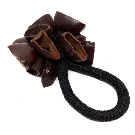 Maraca chamánica de muñeca