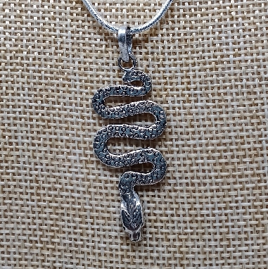 Colgante de plata "Serpiente"