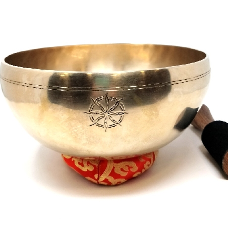 Cuenco "Nirvana" 26-27 cms. 2000-2200 grs.