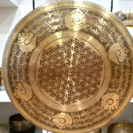 Gong Tam tam 40 cms. "Flor de la vida-Om mane" Gong Tam tam 40 cms. "Flor de la vida-Om mane"