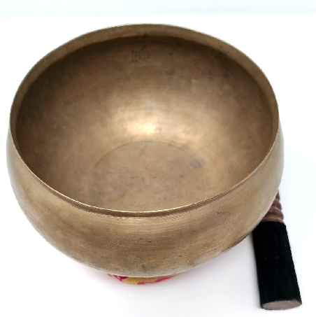 Cuenco 7 metales antiguo Mus5  18 cms. Cuenco 7 metales antiguo Mus5  18 cms.