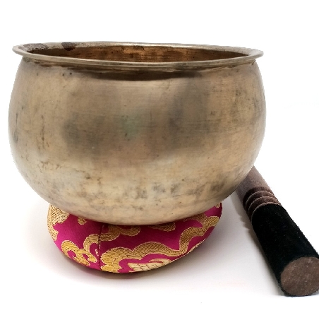 Cuenco 7 metales antiguo Mus7  17 cms.