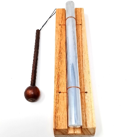 Afinador en La- tubo grueso